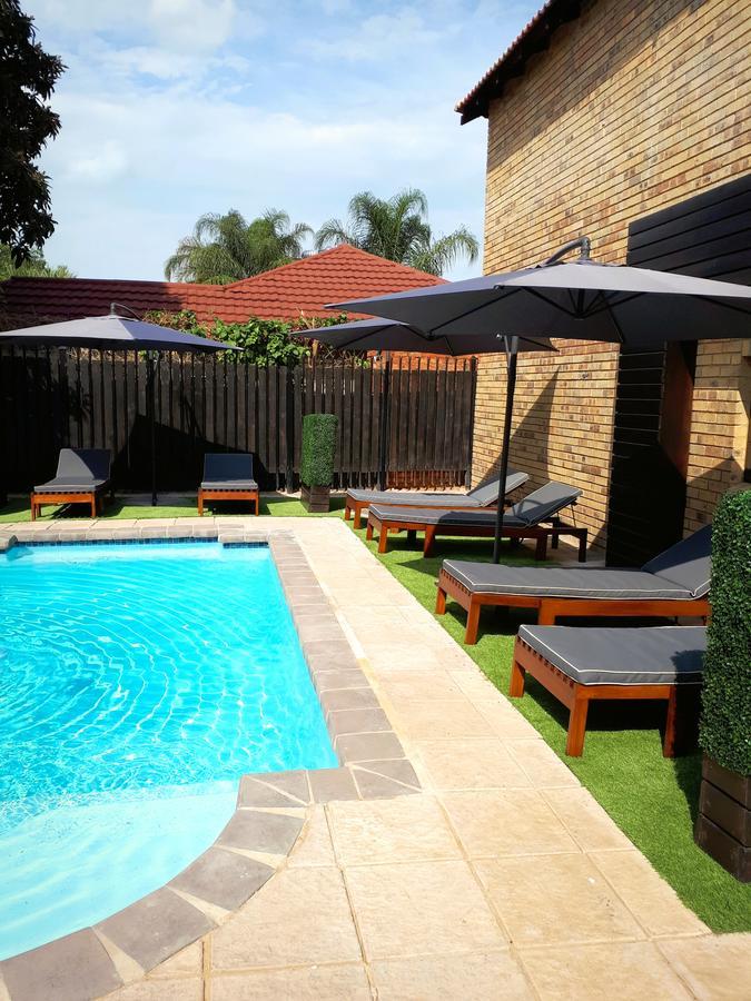 Palm Swift Luxury Accommodation Brits Εξωτερικό φωτογραφία